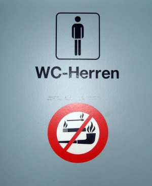 raucher nicht auf herren wc schild