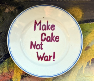 make cake not war